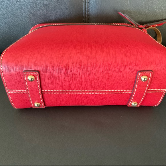 Dooney & Bourke Cameron Crossbody - Picture 3 of 6